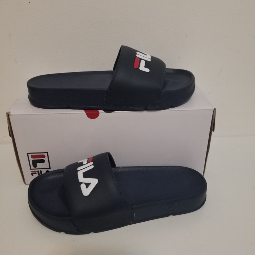 Fila Slides